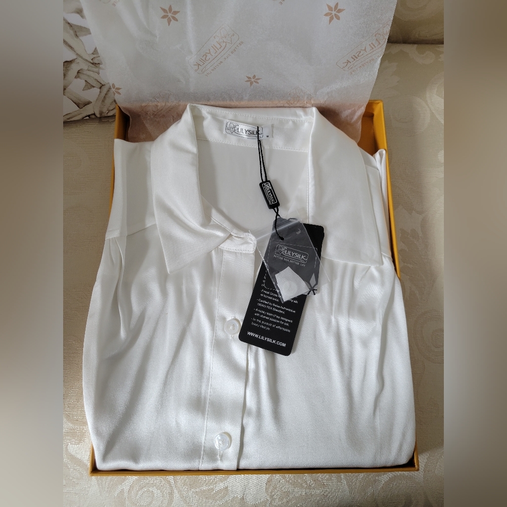 Lily Silk long sleeve collared blouse